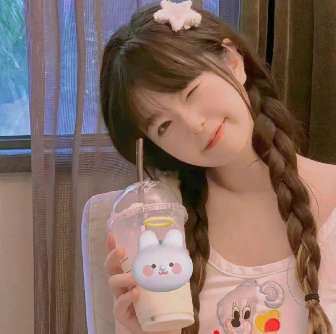群居姐妹
